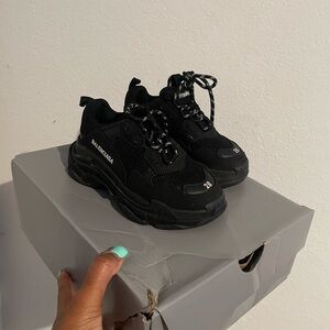 Balenciaga Black Chunky Sneakers